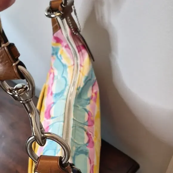 Coach Hamptons Watercolor Scribble Hobo Bag C0985-11754 EUC Purse Y2K 2009 - Picture 9 of 16